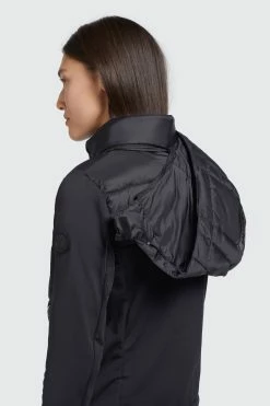 Khujo Jacke GHITA MATT In Schwarz -Khujo Verkäufe khujo jacke ghita matt in schwarz 7 scaled