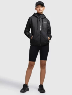 Khujo Jacke ROLAVA2 In Schwarz -Khujo Verkäufe khujo jacke rolava2 in schwarz 1 scaled