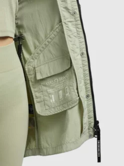 Khujo Mantel GAMES2 In Blassgrün -Khujo Verkäufe khujo mantel games2 in blassgrun 7 scaled