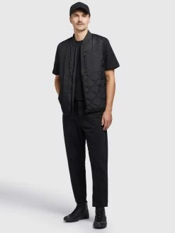 Khujo Verkäufe -Khujo Verkäufe khujo weste liel in schwarz 1 scaled